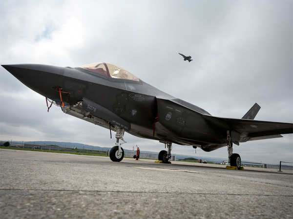 Just hours before Biden’s inauguration, the UAE and US come to a deal on F-35 sales