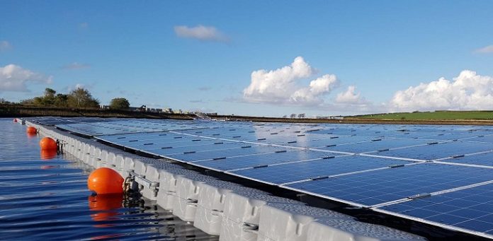 Floating Solar Farms Could Reduce Climate Change on Lakes, Reservoirs