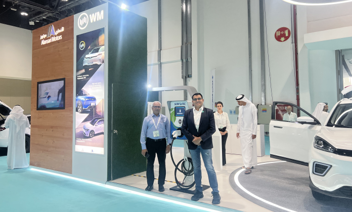 Mr. Raman Bhatia, MD & Mr. Arun Handa, CTO, Servotech Power Systems at EVIS 2023 Abu Dhabi