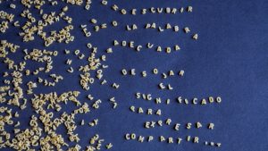 pasta-for-soup-in-the-shape-of-letters-write-a-text-in-spanish-referring-to-the-words-promotional-image-rohde-schwarz